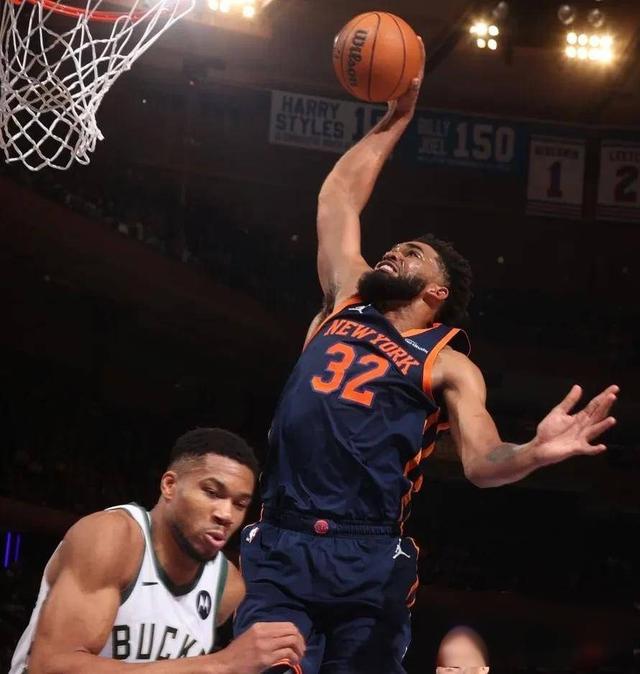 开云平台-明尼苏达森林狼迎NBA总决赛关键赛，赛后调整名单，质疑声仍在，数据趋势出现新变化的简单介绍