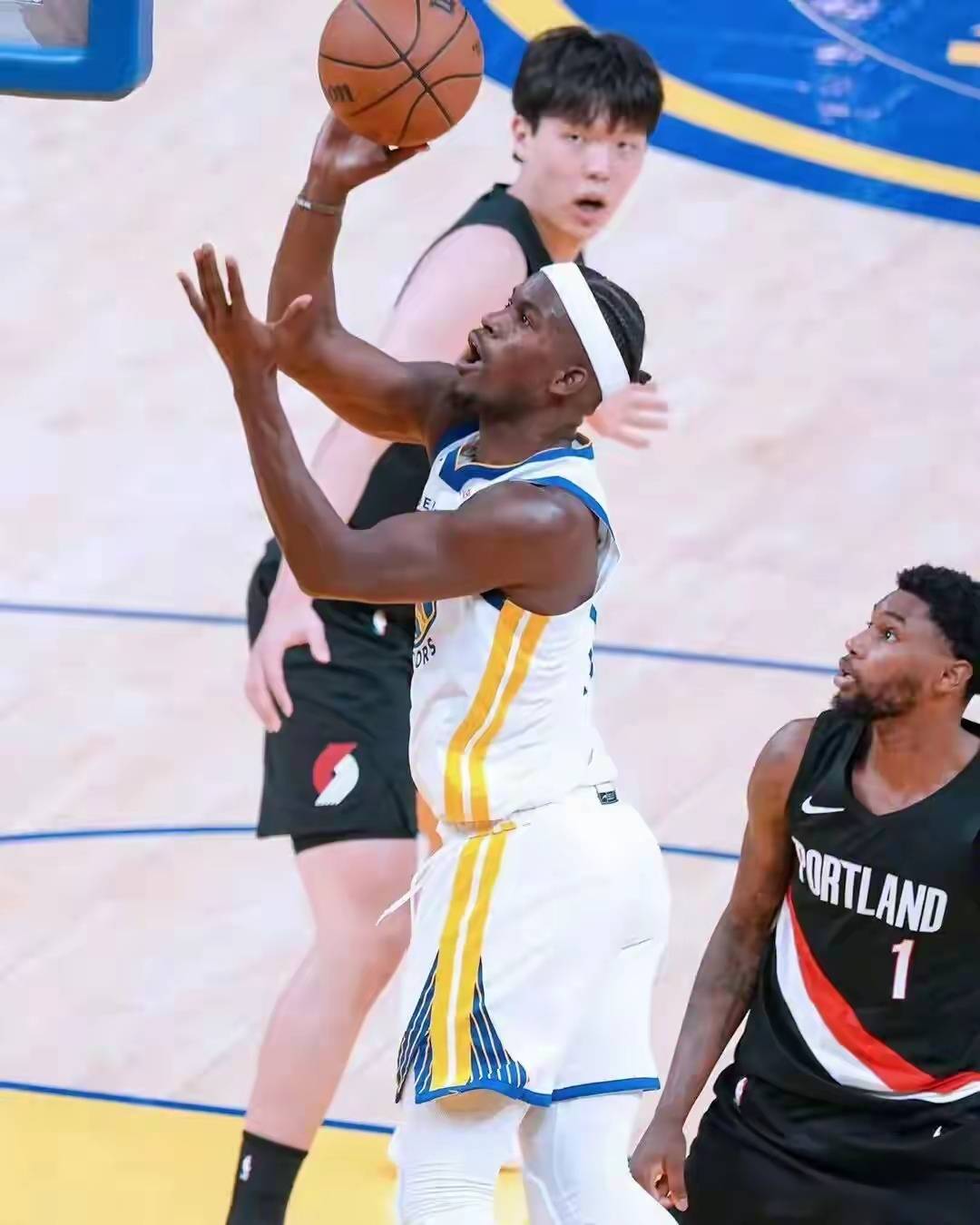 nba晃倒人集锦高清